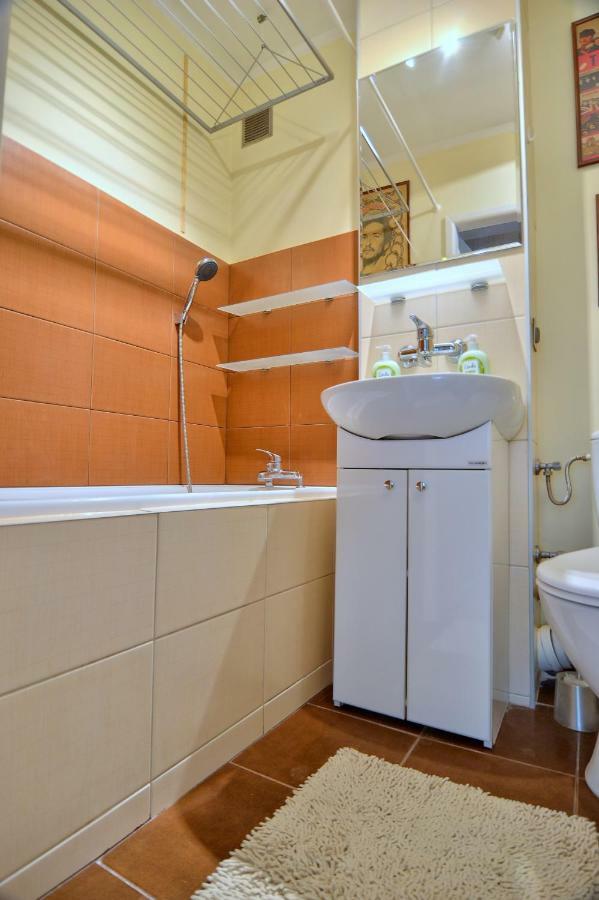 Sloneczny Apartament Grzybowska Warschau Exterior foto